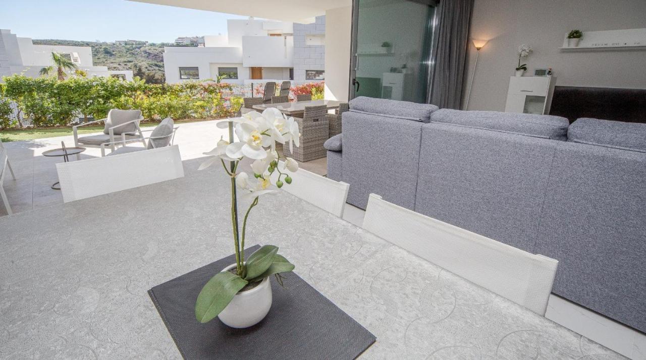 Cg7 Casares Green 外观 照片